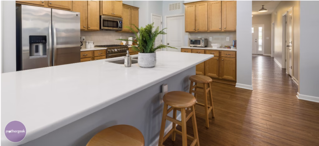 Using a worktop / breakfast bar as a multi purpose area is one of my open plan kitchen ideas.